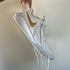 nike air zoom hyperace volleyball shoes